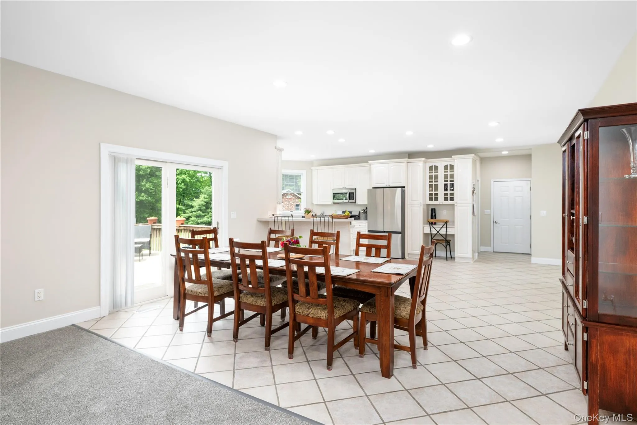 82 Anton Drive, Carmel, NY, 6 Bedrooms Bedrooms, 17 Rooms Rooms,4 BathroomsBathrooms,Residential,For Rent,Anton,0,1005072 82 Anton Drive, Carmel, NY, 6 Bedrooms Bedrooms, 17 Rooms Rooms,4 BathroomsBathrooms,Residential,For Rent,Anton,0,1005072