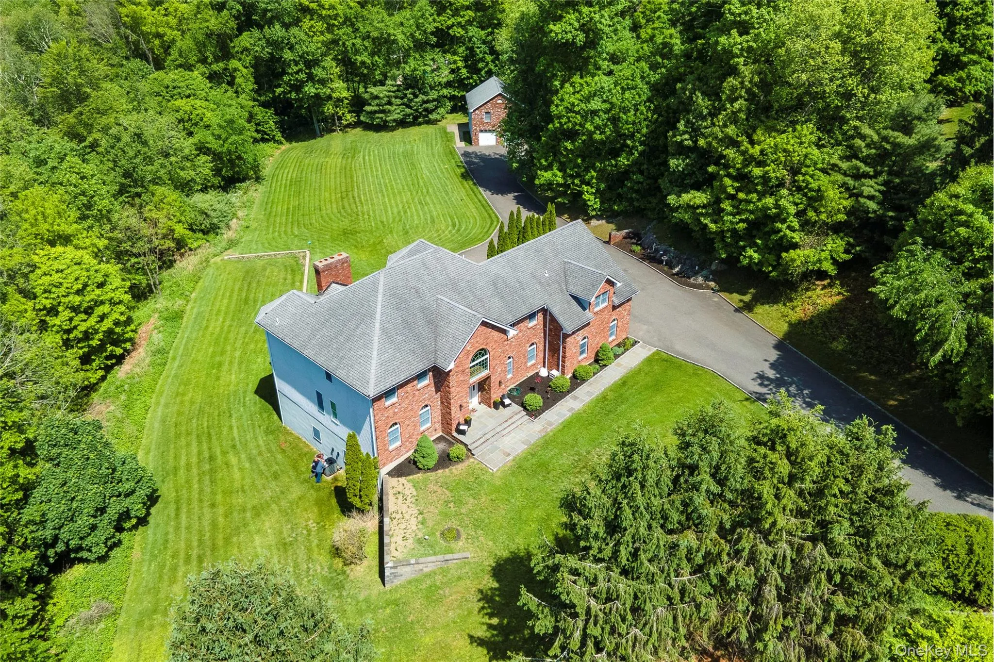 82 Anton Drive, Carmel, NY, 6 Bedrooms Bedrooms, 17 Rooms Rooms,4 BathroomsBathrooms,Residential,For Rent,Anton,0,1005072 82 Anton Drive, Carmel, NY, 6 Bedrooms Bedrooms, 17 Rooms Rooms,4 BathroomsBathrooms,Residential,For Rent,Anton,0,1005072