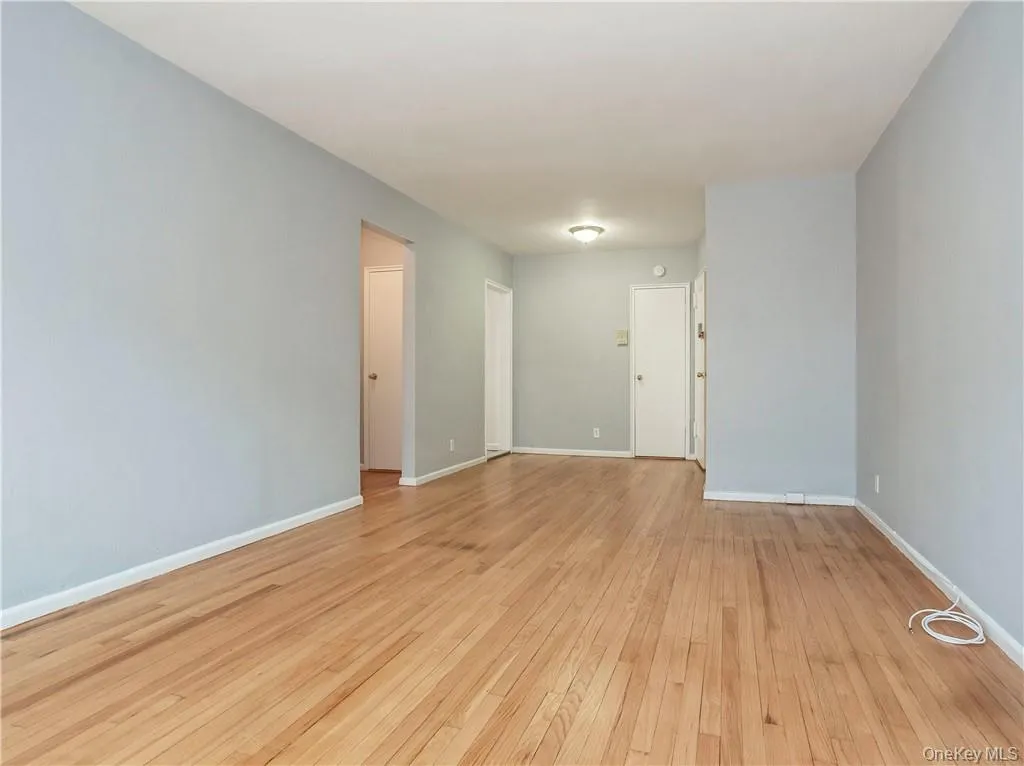 15 Quinby Avenue, White Plains, NY, 1 Bedroom Bedrooms, 3 Rooms Rooms,1 BathroomBathrooms,Residential Lease,For Rent,Quinby,0,1005075 15 Quinby Avenue, White Plains, NY, 1 Bedroom Bedrooms, 3 Rooms Rooms,1 BathroomBathrooms,Residential Lease,For Rent,Quinby,0,1005075