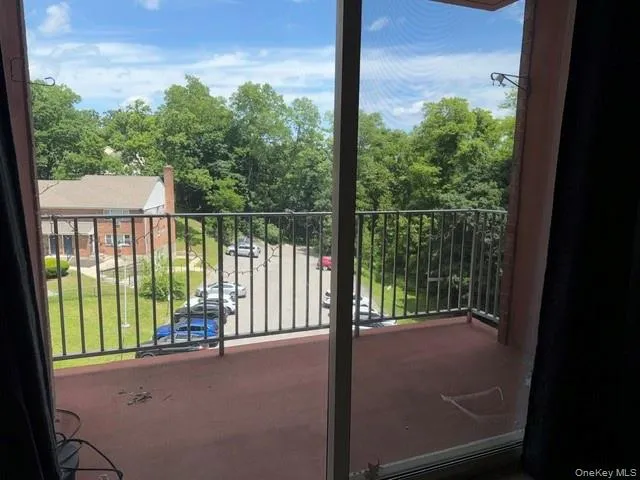 1 Lakeview Drive, Peekskill, NY, 1 Bedroom Bedrooms, 4 Rooms Rooms,1 BathroomBathrooms,Residential,For Rent,Lakeview,0,1005077 1 Lakeview Drive, Peekskill, NY, 1 Bedroom Bedrooms, 4 Rooms Rooms,1 BathroomBathrooms,Residential,For Rent,Lakeview,0,1005077