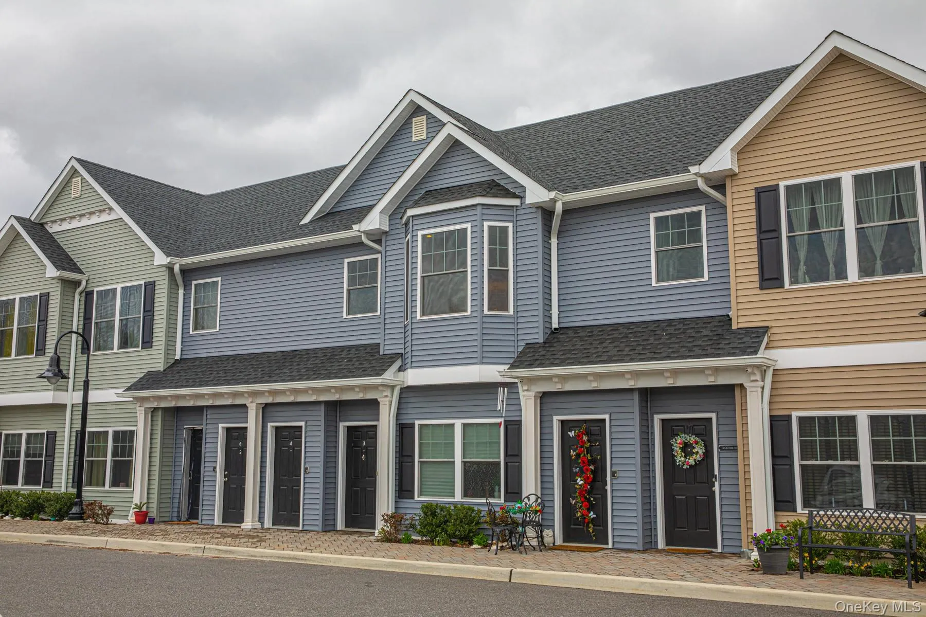 12 Sophia Court, Babylon, NY, 2 Bedrooms Bedrooms, 5 Rooms Rooms,2 BathroomsBathrooms,Residential Lease,For Rent,Sophia Court,0,1005079 12 Sophia Court, Babylon, NY, 2 Bedrooms Bedrooms, 5 Rooms Rooms,2 BathroomsBathrooms,Residential Lease,For Rent,Sophia Court,0,1005079