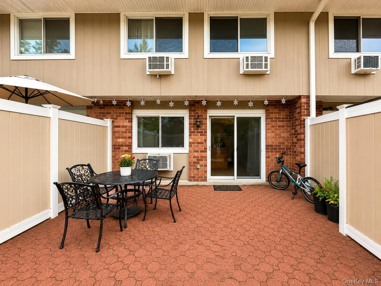 204 Old Country Road, Greenburgh, NY, 3 Bedrooms Bedrooms, 5 Rooms Rooms,1 BathroomBathrooms,Residential Lease,For Rent,Old Country,0,1005085 204 Old Country Road, Greenburgh, NY, 3 Bedrooms Bedrooms, 5 Rooms Rooms,1 BathroomBathrooms,Residential Lease,For Rent,Old Country,0,1005085