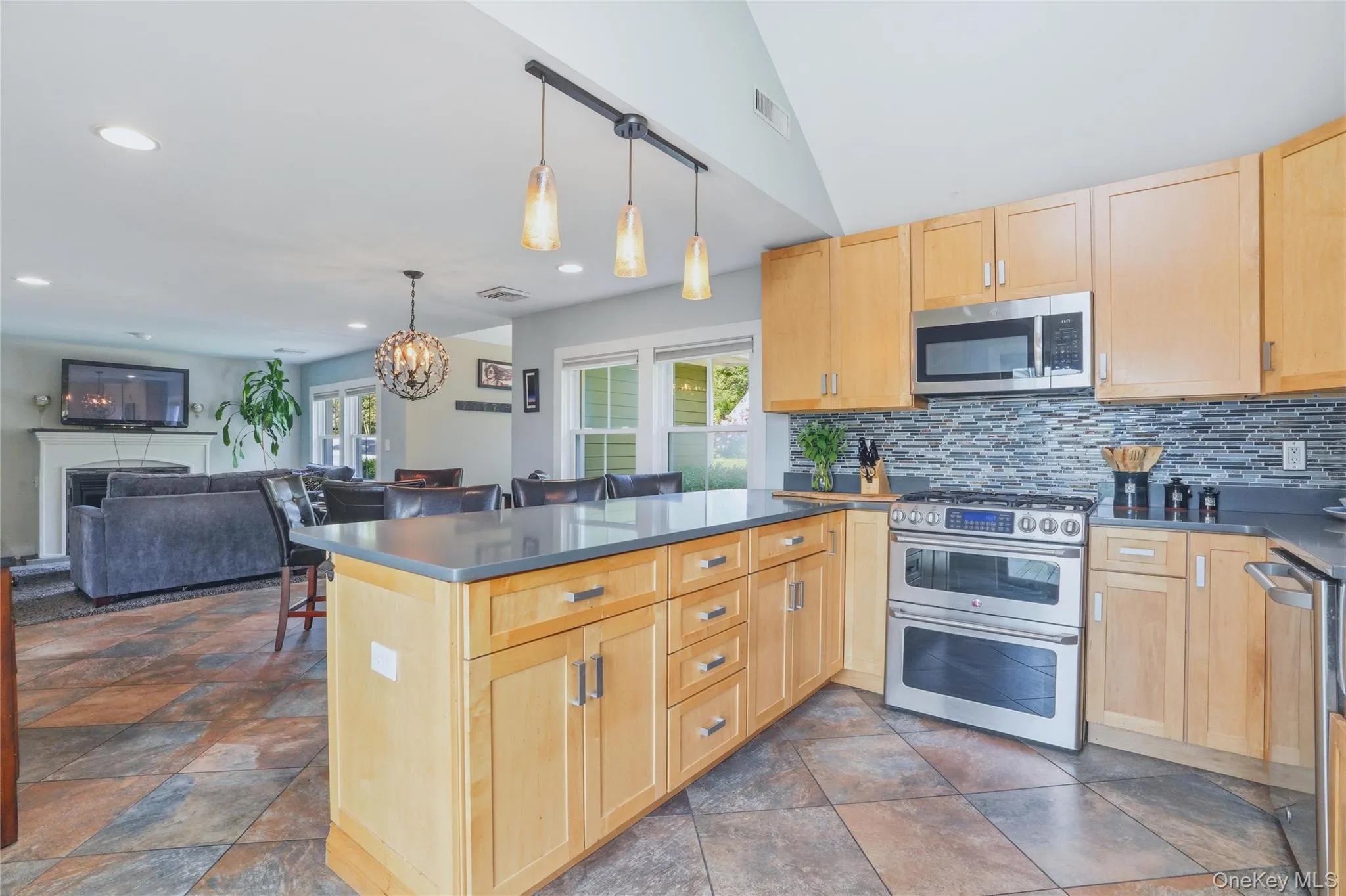 209 Sackett Street, Esopus, NY, 3 Bedrooms Bedrooms, 9 Rooms Rooms,3 BathroomsBathrooms,Residential,For Rent,Sackett,0,1005087 209 Sackett Street, Esopus, NY, 3 Bedrooms Bedrooms, 9 Rooms Rooms,3 BathroomsBathrooms,Residential,For Rent,Sackett,0,1005087