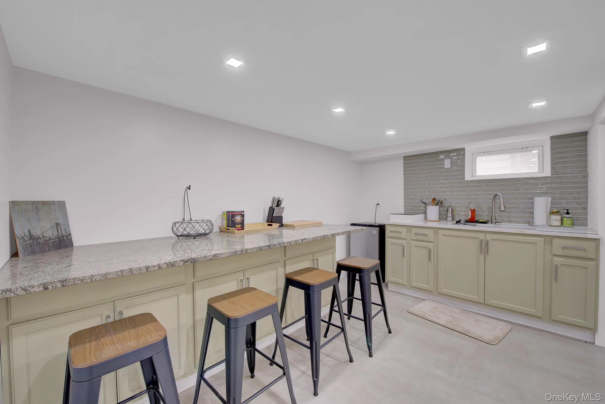 33 Mc Kee Street, North Hempstead, NY, 4 Bedrooms Bedrooms, 7 Rooms Rooms,2 BathroomsBathrooms,Residential,For Rent,Mc Kee,0,1005090 33 Mc Kee Street, North Hempstead, NY, 4 Bedrooms Bedrooms, 7 Rooms Rooms,2 BathroomsBathrooms,Residential,For Rent,Mc Kee,0,1005090