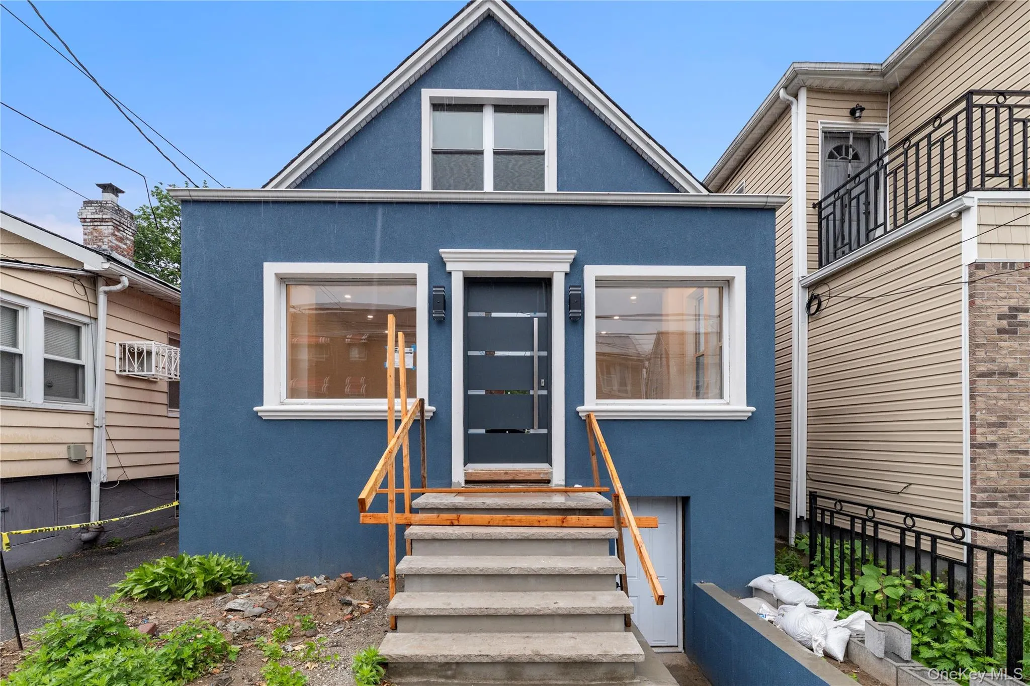 3406 Ely Avenue, New York, NY, 3 Bedrooms Bedrooms, 6 Rooms Rooms,2 BathroomsBathrooms,Residential,For Rent,Ely,0,1005091 3406 Ely Avenue, New York, NY, 3 Bedrooms Bedrooms, 6 Rooms Rooms,2 BathroomsBathrooms,Residential,For Rent,Ely,0,1005091