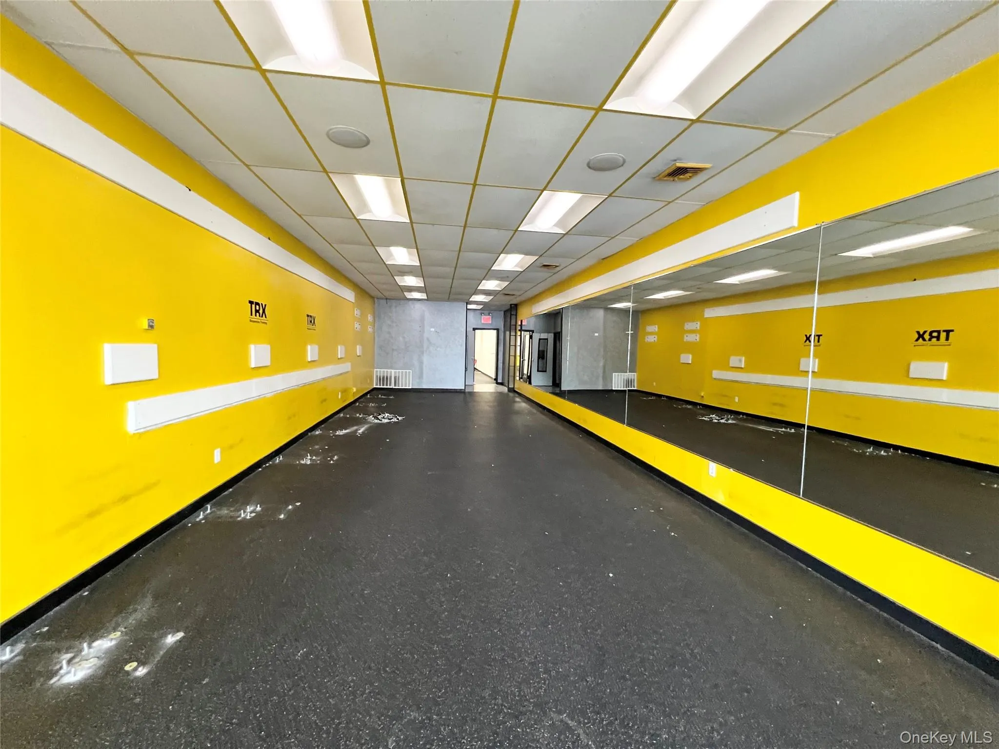3012 A Jericho Turnpike, Huntington, NY, ,Commercial Lease,For Rent,Jericho,0,1005093 3012 A Jericho Turnpike, Huntington, NY, ,Commercial Lease,For Rent,Jericho,0,1005093