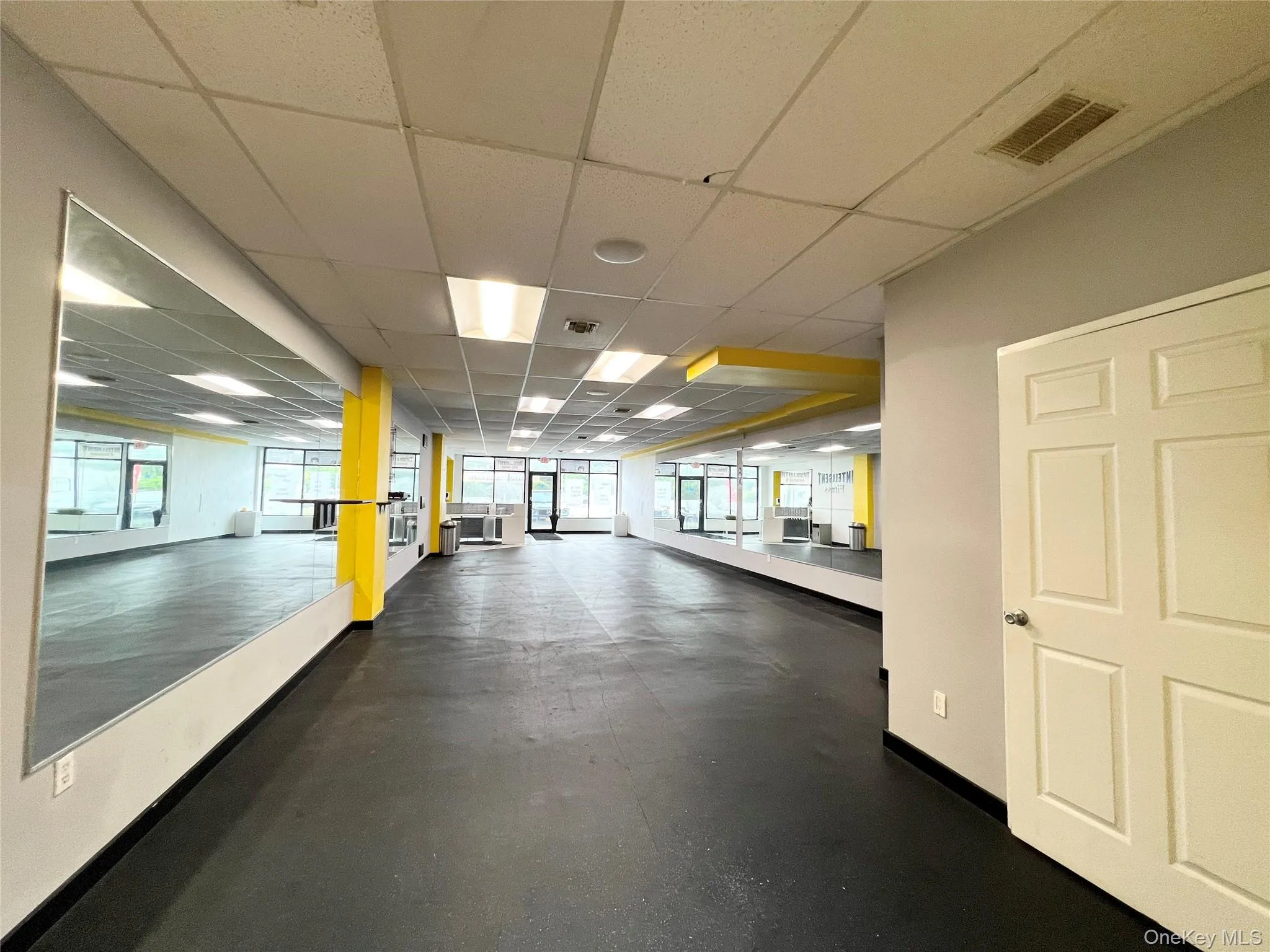 3012 A Jericho Turnpike, Huntington, NY, ,Commercial Lease,For Rent,Jericho,0,1005093 3012 A Jericho Turnpike, Huntington, NY, ,Commercial Lease,For Rent,Jericho,0,1005093