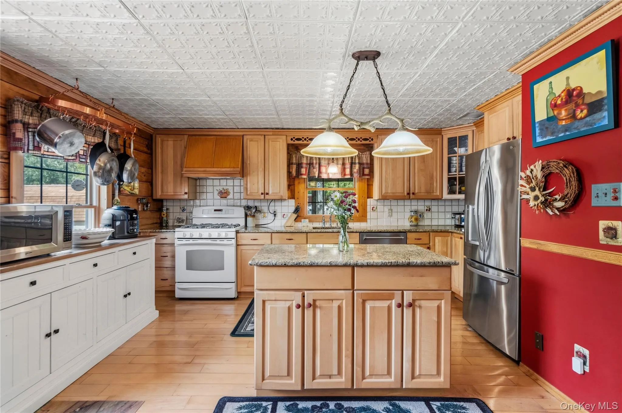355 Woodland Avenue, Brookhaven, NY, 3 Bedrooms Bedrooms, 7 Rooms Rooms,2 BathroomsBathrooms,Residential,For Rent,Woodland,0,1005096 355 Woodland Avenue, Brookhaven, NY, 3 Bedrooms Bedrooms, 7 Rooms Rooms,2 BathroomsBathrooms,Residential,For Rent,Woodland,0,1005096