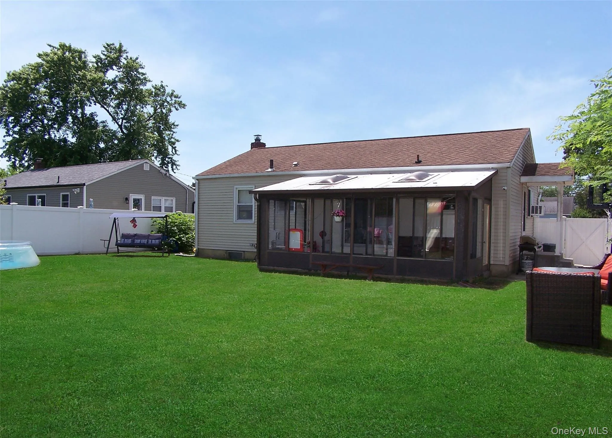 31 Saint Joseph Avenue, Brookhaven, NY, 3 Bedrooms Bedrooms, 5 Rooms Rooms,2 BathroomsBathrooms,Residential,For Rent,Saint Joseph,0,1005097 31 Saint Joseph Avenue, Brookhaven, NY, 3 Bedrooms Bedrooms, 5 Rooms Rooms,2 BathroomsBathrooms,Residential,For Rent,Saint Joseph,0,1005097