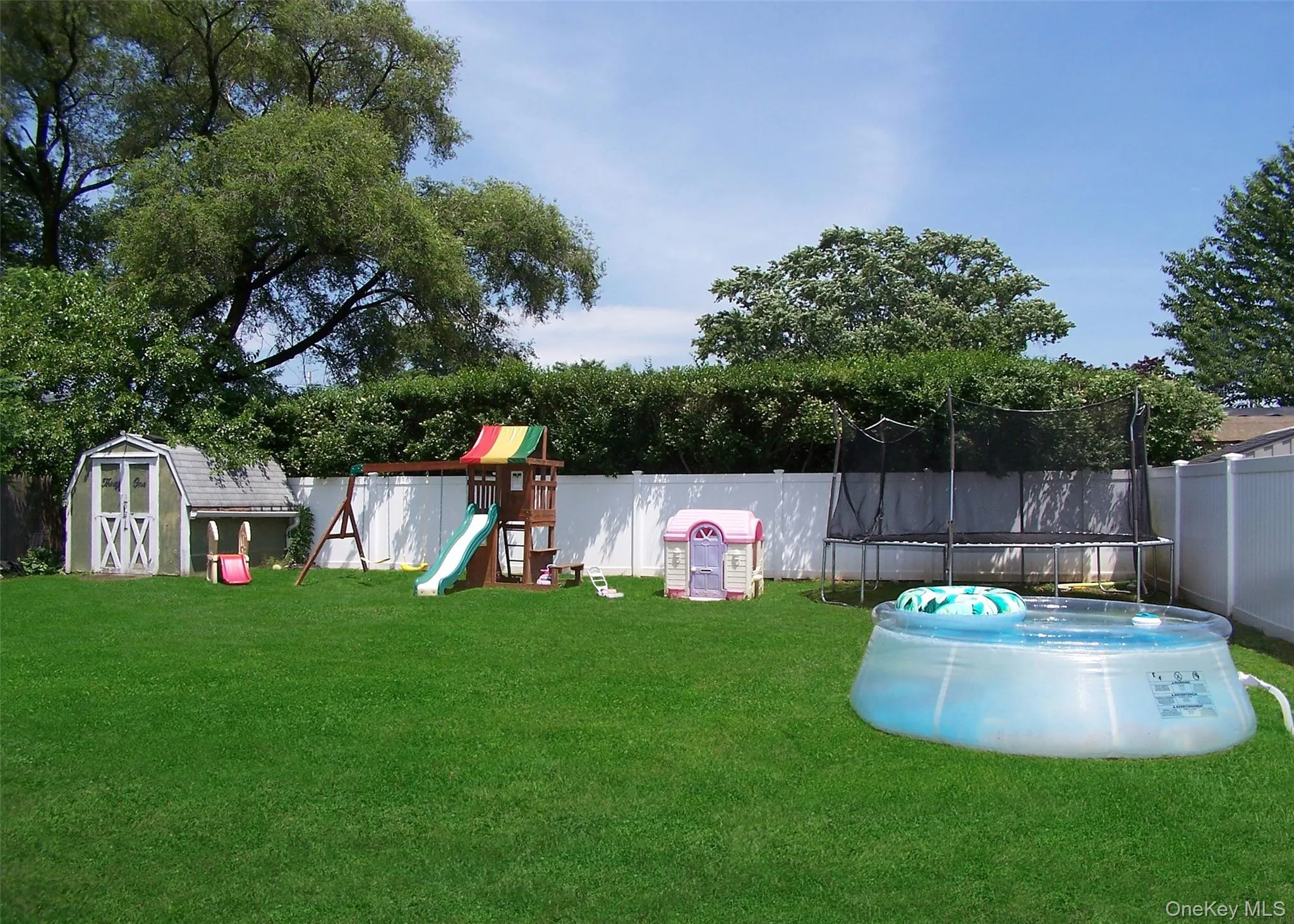 31 Saint Joseph Avenue, Brookhaven, NY, 3 Bedrooms Bedrooms, 5 Rooms Rooms,2 BathroomsBathrooms,Residential,For Rent,Saint Joseph,0,1005097 31 Saint Joseph Avenue, Brookhaven, NY, 3 Bedrooms Bedrooms, 5 Rooms Rooms,2 BathroomsBathrooms,Residential,For Rent,Saint Joseph,0,1005097