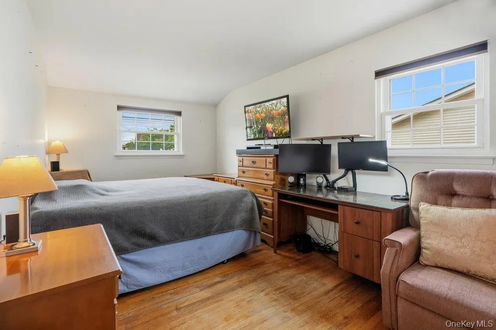 173 Loop Drive, Islip, NY, 3 Bedrooms Bedrooms, 6 Rooms Rooms,1 BathroomBathrooms,Residential,For Rent,Loop,0,1005098 173 Loop Drive, Islip, NY, 3 Bedrooms Bedrooms, 6 Rooms Rooms,1 BathroomBathrooms,Residential,For Rent,Loop,0,1005098
