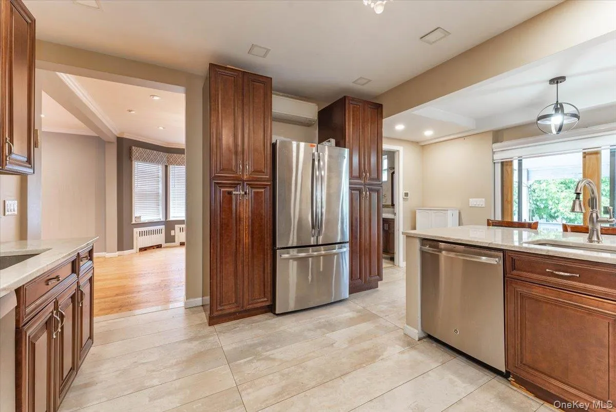 164 Jefferson Street, Hempstead, NY, 4 Bedrooms Bedrooms, 7 Rooms Rooms,2 BathroomsBathrooms,Residential,For Rent,Jefferson,0,1005100 164 Jefferson Street, Hempstead, NY, 4 Bedrooms Bedrooms, 7 Rooms Rooms,2 BathroomsBathrooms,Residential,For Rent,Jefferson,0,1005100