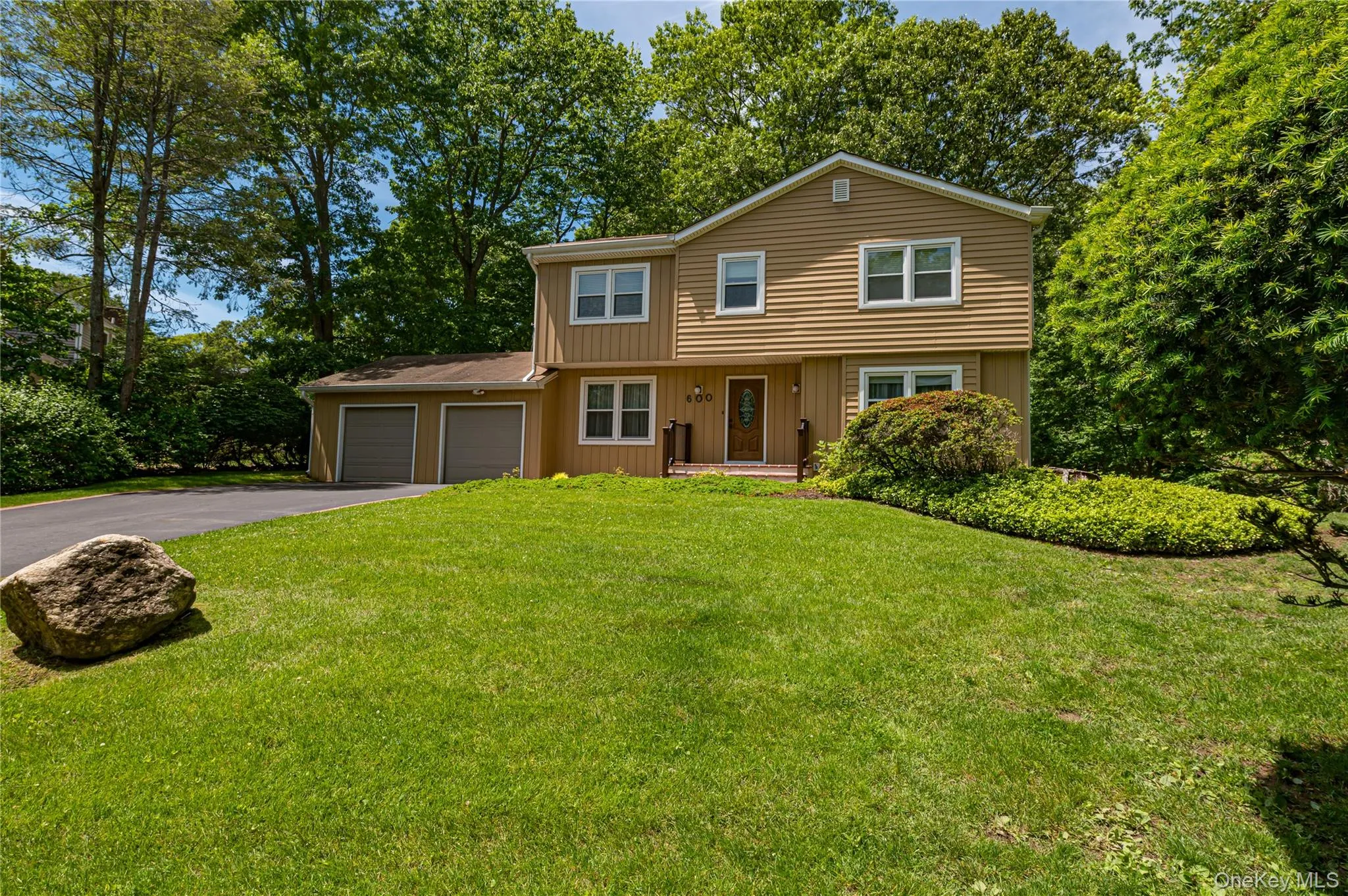 600 Scraggy Hill Road, Brookhaven, NY, 4 Bedrooms Bedrooms, 8 Rooms Rooms,2 BathroomsBathrooms,Residential,For Rent,Scraggy Hill,0,1005104 600 Scraggy Hill Road, Brookhaven, NY, 4 Bedrooms Bedrooms, 8 Rooms Rooms,2 BathroomsBathrooms,Residential,For Rent,Scraggy Hill,0,1005104