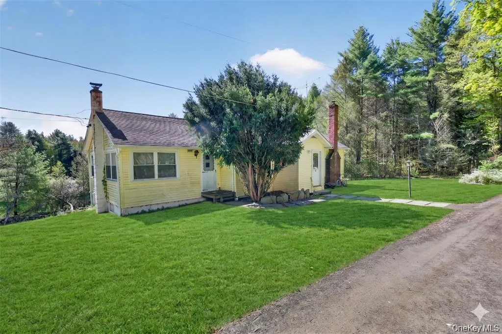 66-68 Spook Hole Road, Wawarsing, NY, 5 Bedrooms Bedrooms, 12 Rooms Rooms,2 BathroomsBathrooms,Residential,For Rent,Spook Hole,0,1005105 66-68 Spook Hole Road, Wawarsing, NY, 5 Bedrooms Bedrooms, 12 Rooms Rooms,2 BathroomsBathrooms,Residential,For Rent,Spook Hole,0,1005105