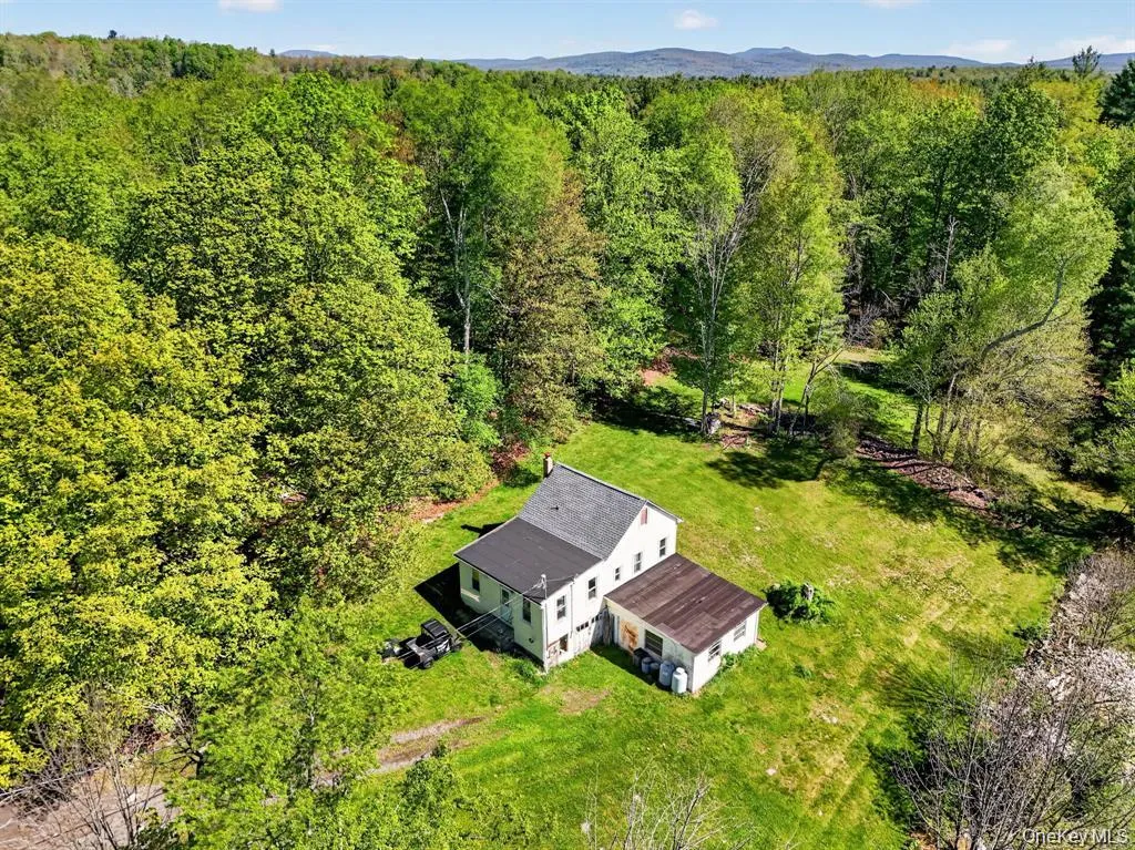 66-68 Spook Hole Road, Wawarsing, NY, 5 Bedrooms Bedrooms, 12 Rooms Rooms,2 BathroomsBathrooms,Residential,For Rent,Spook Hole,0,1005105 66-68 Spook Hole Road, Wawarsing, NY, 5 Bedrooms Bedrooms, 12 Rooms Rooms,2 BathroomsBathrooms,Residential,For Rent,Spook Hole,0,1005105