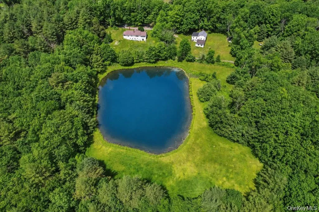 66-68 Spook Hole Road, Wawarsing, NY, 5 Bedrooms Bedrooms, 12 Rooms Rooms,2 BathroomsBathrooms,Residential,For Rent,Spook Hole,0,1005105 66-68 Spook Hole Road, Wawarsing, NY, 5 Bedrooms Bedrooms, 12 Rooms Rooms,2 BathroomsBathrooms,Residential,For Rent,Spook Hole,0,1005105