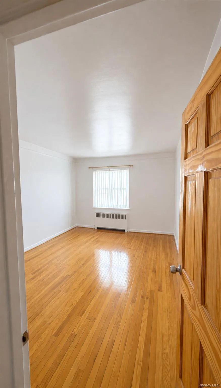 214-07B Hillside Ave, New York, NY, 1 Bedroom Bedrooms, 4 Rooms Rooms,1 BathroomBathrooms,Residential,For Rent,Hillside Ave,0,1005108 214-07B Hillside Ave, New York, NY, 1 Bedroom Bedrooms, 4 Rooms Rooms,1 BathroomBathrooms,Residential,For Rent,Hillside Ave,0,1005108