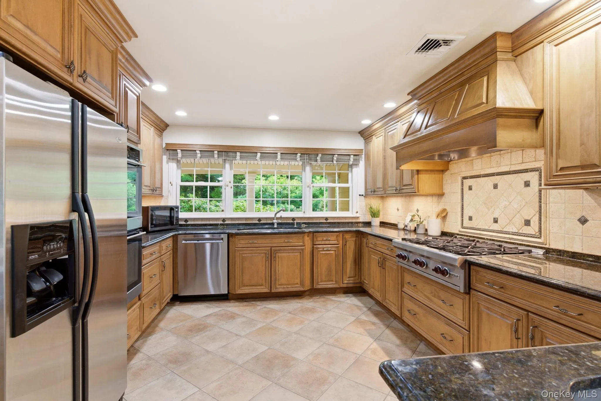316 Woods Road, Oyster Bay, NY, 4 Bedrooms Bedrooms, 10 Rooms Rooms,3 BathroomsBathrooms,Residential,For Rent,Woods,0,1005109 316 Woods Road, Oyster Bay, NY, 4 Bedrooms Bedrooms, 10 Rooms Rooms,3 BathroomsBathrooms,Residential,For Rent,Woods,0,1005109