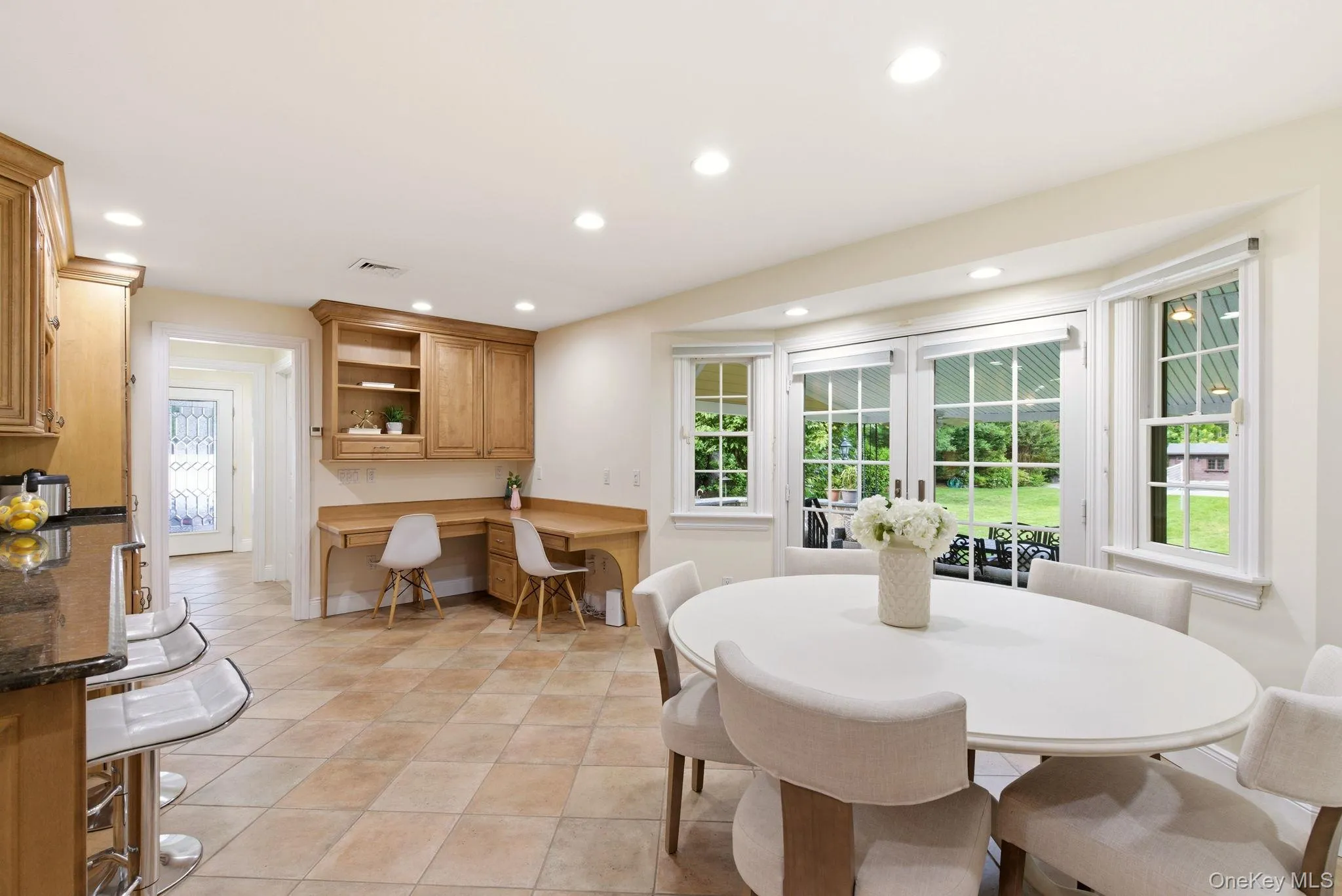 316 Woods Road, Oyster Bay, NY, 4 Bedrooms Bedrooms, 10 Rooms Rooms,3 BathroomsBathrooms,Residential,For Rent,Woods,0,1005109 316 Woods Road, Oyster Bay, NY, 4 Bedrooms Bedrooms, 10 Rooms Rooms,3 BathroomsBathrooms,Residential,For Rent,Woods,0,1005109