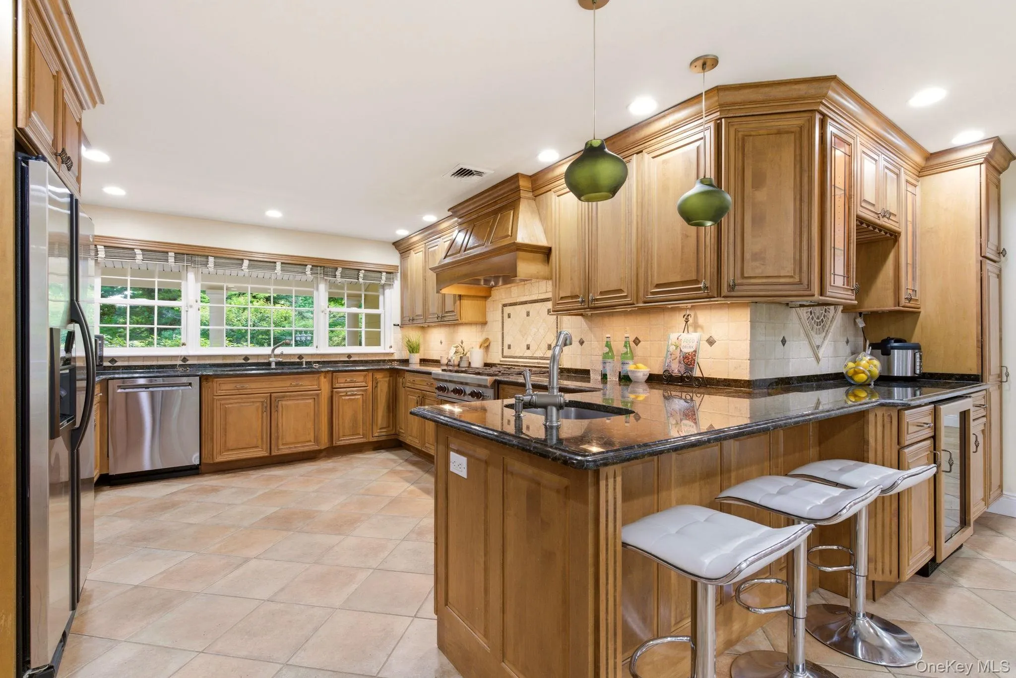 316 Woods Road, Oyster Bay, NY, 4 Bedrooms Bedrooms, 10 Rooms Rooms,3 BathroomsBathrooms,Residential,For Rent,Woods,0,1005109 316 Woods Road, Oyster Bay, NY, 4 Bedrooms Bedrooms, 10 Rooms Rooms,3 BathroomsBathrooms,Residential,For Rent,Woods,0,1005109