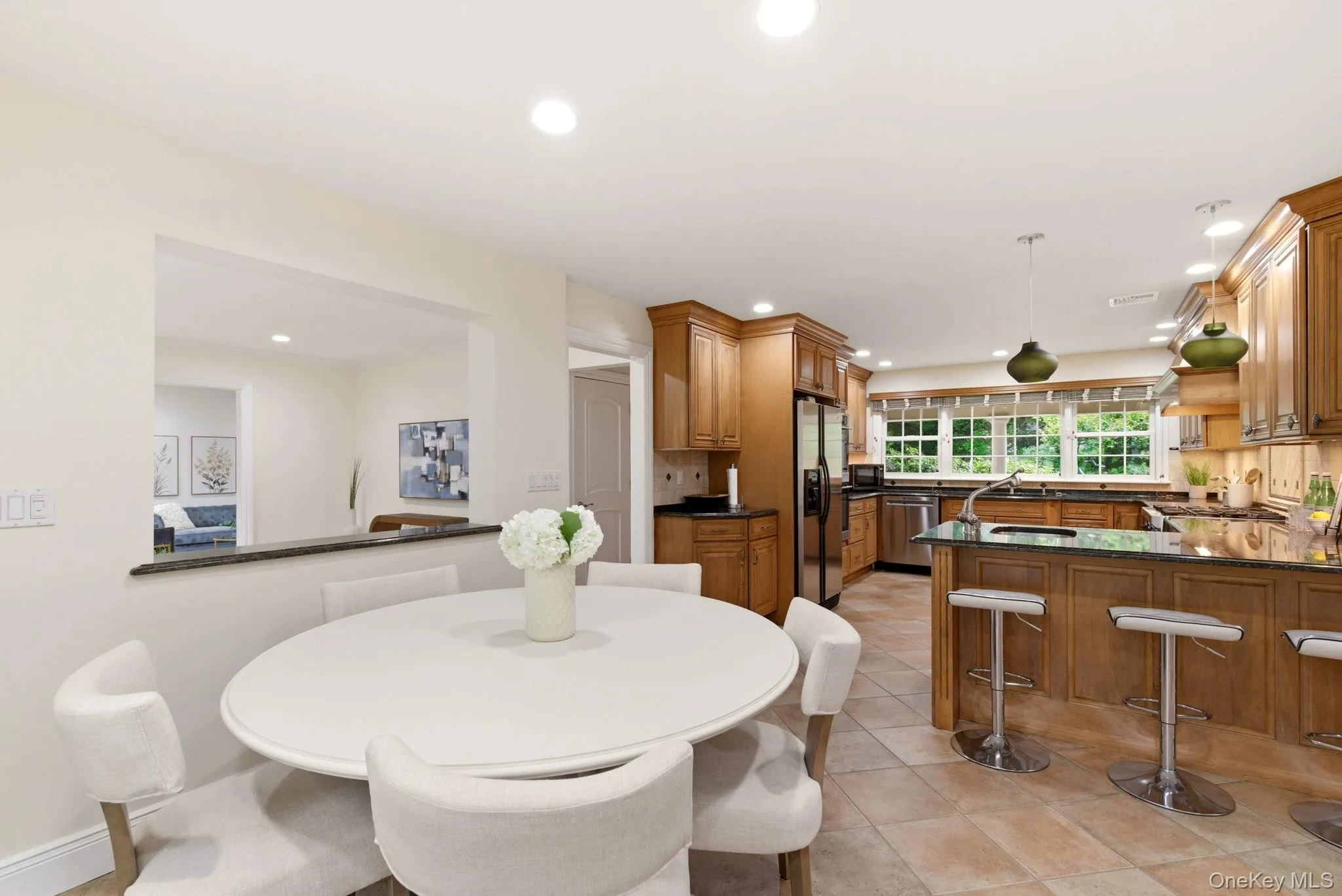316 Woods Road, Oyster Bay, NY, 4 Bedrooms Bedrooms, 10 Rooms Rooms,3 BathroomsBathrooms,Residential,For Rent,Woods,0,1005109 316 Woods Road, Oyster Bay, NY, 4 Bedrooms Bedrooms, 10 Rooms Rooms,3 BathroomsBathrooms,Residential,For Rent,Woods,0,1005109