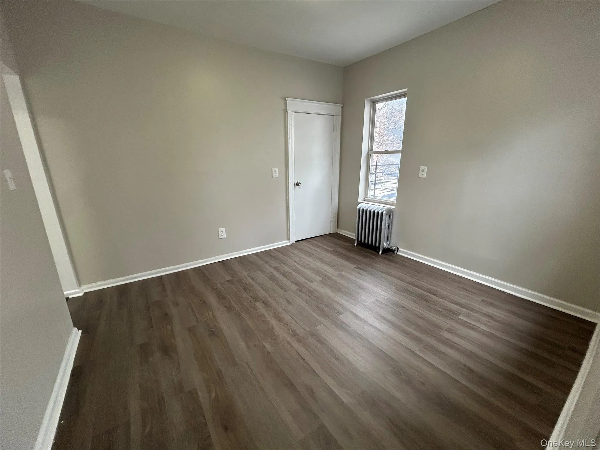 1819 Palisade Place, New York, NY, 3 Bedrooms Bedrooms, 5 Rooms Rooms,1 BathroomBathrooms,Residential Lease,For Rent,Palisade,0,1005112 1819 Palisade Place, New York, NY, 3 Bedrooms Bedrooms, 5 Rooms Rooms,1 BathroomBathrooms,Residential Lease,For Rent,Palisade,0,1005112