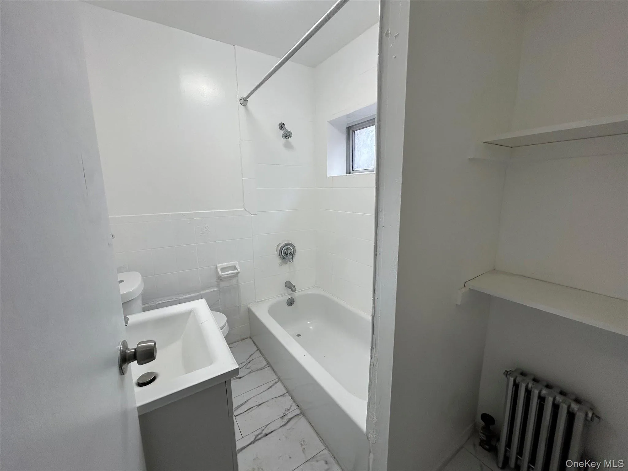 1819 Palisade Place, New York, NY, 3 Bedrooms Bedrooms, 5 Rooms Rooms,1 BathroomBathrooms,Residential Lease,For Rent,Palisade,0,1005112 1819 Palisade Place, New York, NY, 3 Bedrooms Bedrooms, 5 Rooms Rooms,1 BathroomBathrooms,Residential Lease,For Rent,Palisade,0,1005112
