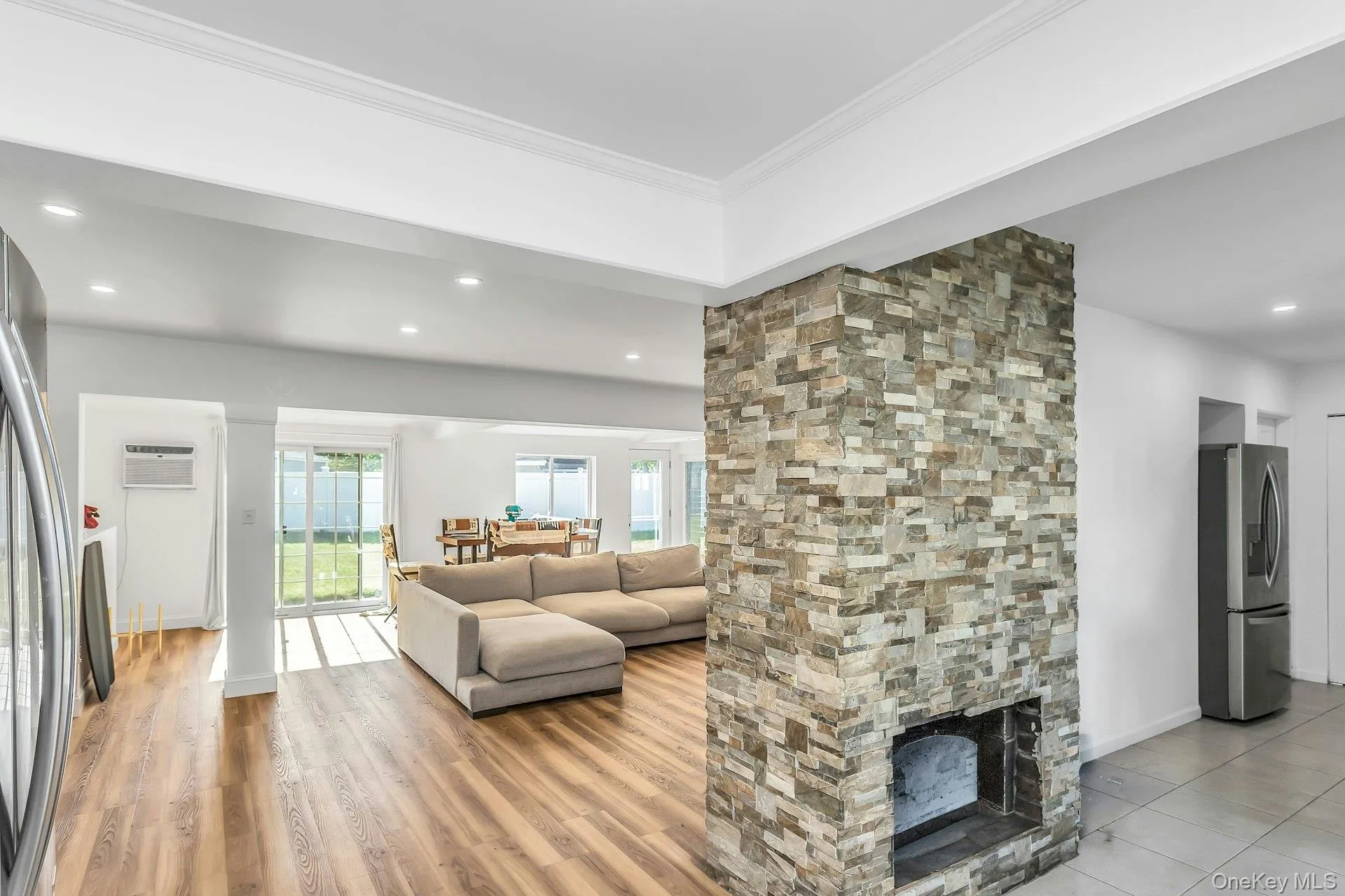 38 Fireplace Lane, Oyster Bay, NY, 5 Bedrooms Bedrooms, 10 Rooms Rooms,3 BathroomsBathrooms,Residential,For Rent,Fireplace,0,1005114 38 Fireplace Lane, Oyster Bay, NY, 5 Bedrooms Bedrooms, 10 Rooms Rooms,3 BathroomsBathrooms,Residential,For Rent,Fireplace,0,1005114