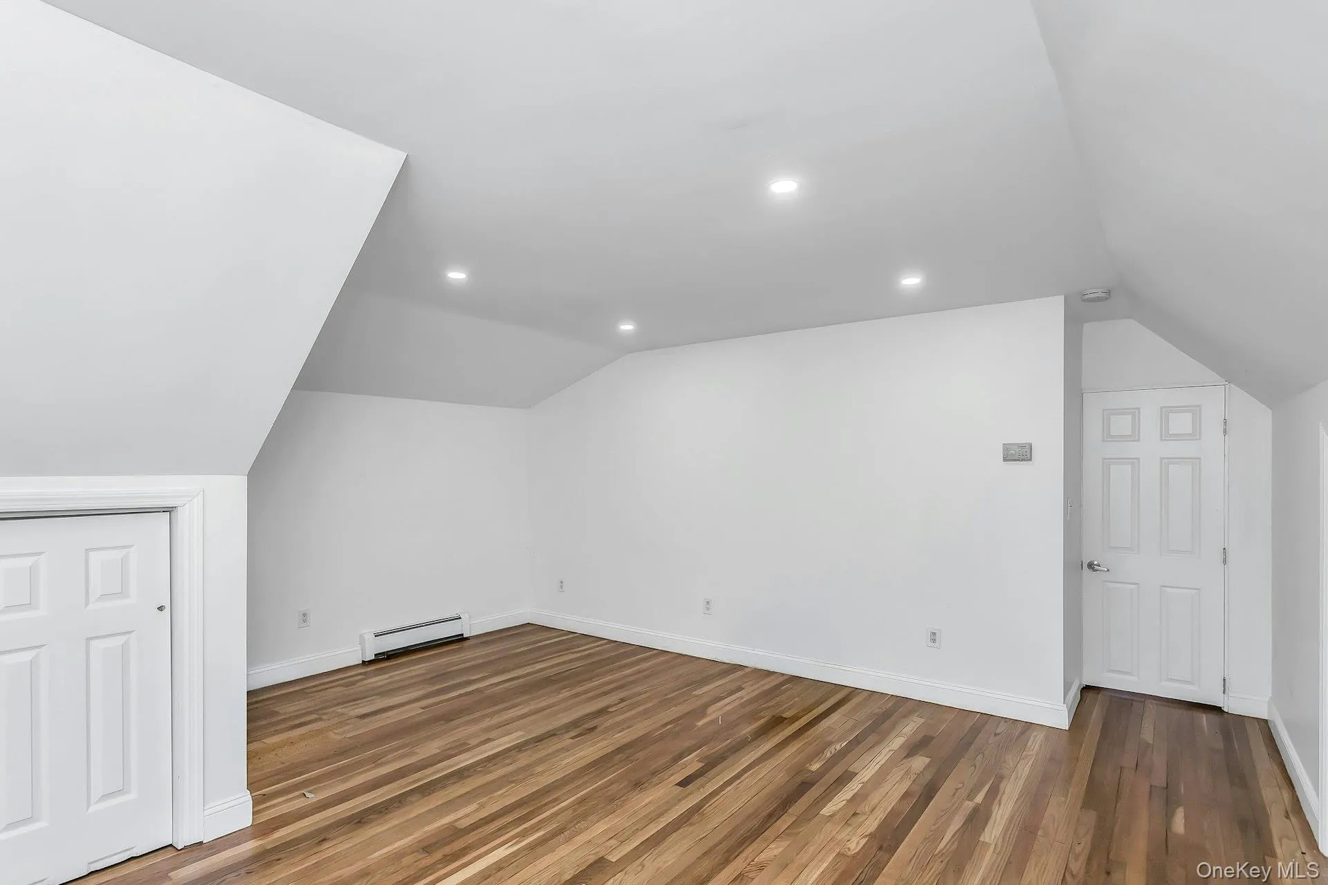38 Fireplace Lane, Oyster Bay, NY, 5 Bedrooms Bedrooms, 10 Rooms Rooms,3 BathroomsBathrooms,Residential,For Rent,Fireplace,0,1005114 38 Fireplace Lane, Oyster Bay, NY, 5 Bedrooms Bedrooms, 10 Rooms Rooms,3 BathroomsBathrooms,Residential,For Rent,Fireplace,0,1005114