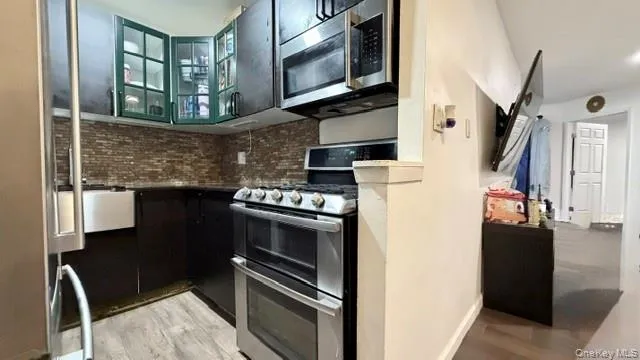 20 Wendell Street, Hempstead, NY, 1 Bedroom Bedrooms, 3 Rooms Rooms,1 BathroomBathrooms,Residential,For Rent,Wendell,0,1005116 20 Wendell Street, Hempstead, NY, 1 Bedroom Bedrooms, 3 Rooms Rooms,1 BathroomBathrooms,Residential,For Rent,Wendell,0,1005116