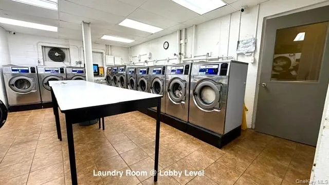20 Wendell Street, Hempstead, NY, 1 Bedroom Bedrooms, 3 Rooms Rooms,1 BathroomBathrooms,Residential,For Rent,Wendell,0,1005116 20 Wendell Street, Hempstead, NY, 1 Bedroom Bedrooms, 3 Rooms Rooms,1 BathroomBathrooms,Residential,For Rent,Wendell,0,1005116
