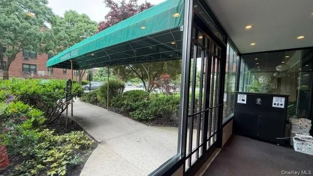 20 Wendell Street, Hempstead, NY, 1 Bedroom Bedrooms, 3 Rooms Rooms,1 BathroomBathrooms,Residential,For Rent,Wendell,0,1005116 20 Wendell Street, Hempstead, NY, 1 Bedroom Bedrooms, 3 Rooms Rooms,1 BathroomBathrooms,Residential,For Rent,Wendell,0,1005116