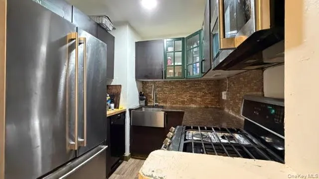 20 Wendell Street, Hempstead, NY, 1 Bedroom Bedrooms, 3 Rooms Rooms,1 BathroomBathrooms,Residential,For Rent,Wendell,0,1005116 20 Wendell Street, Hempstead, NY, 1 Bedroom Bedrooms, 3 Rooms Rooms,1 BathroomBathrooms,Residential,For Rent,Wendell,0,1005116