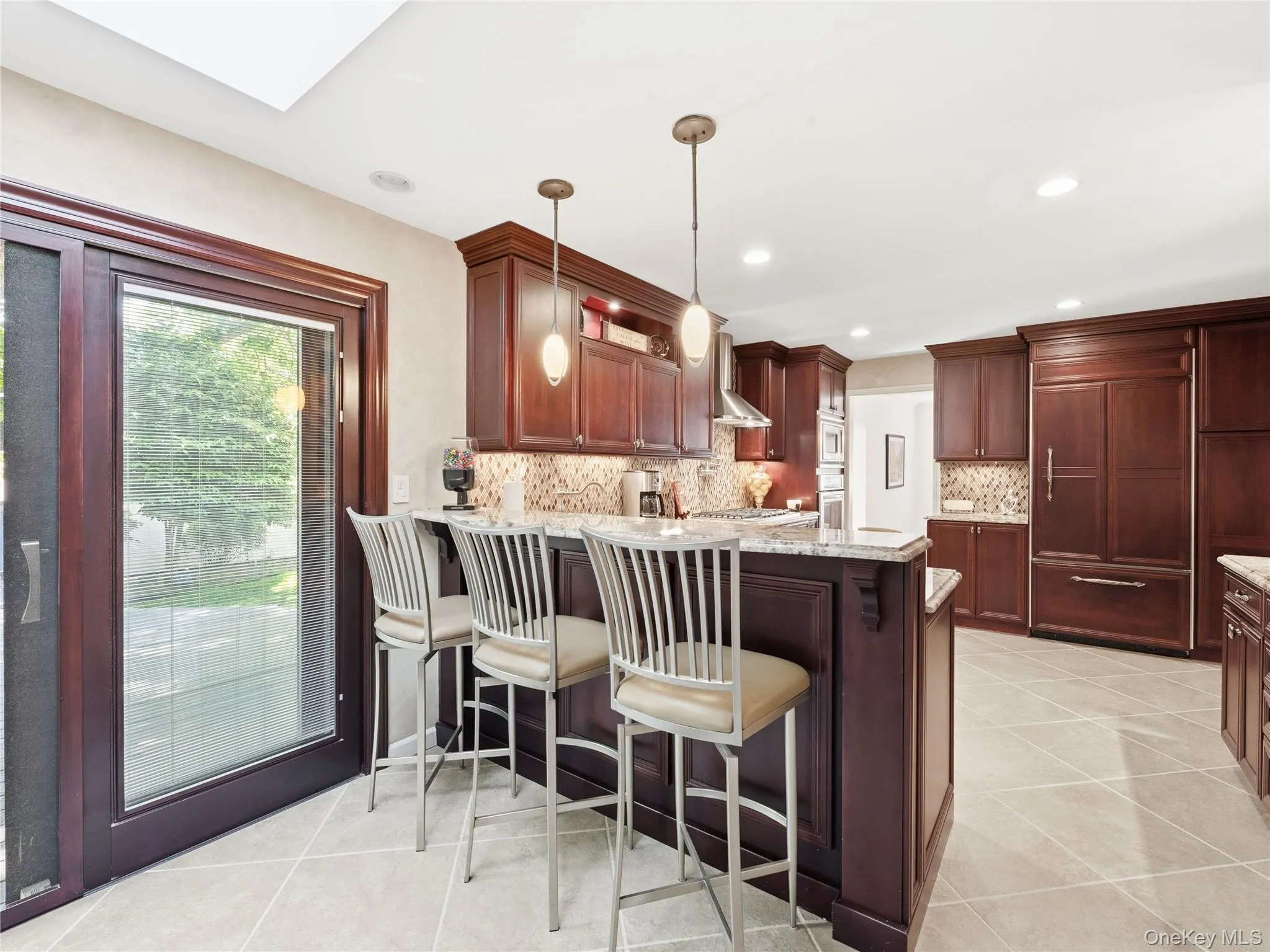 161 Cow Neck Road, North Hempstead, NY, 4 Bedrooms Bedrooms, 8 Rooms Rooms,3 BathroomsBathrooms,Residential,For Rent,Cow Neck,0,1005128 161 Cow Neck Road, North Hempstead, NY, 4 Bedrooms Bedrooms, 8 Rooms Rooms,3 BathroomsBathrooms,Residential,For Rent,Cow Neck,0,1005128