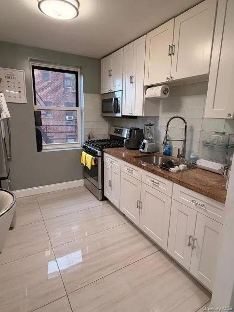143 Bruce Avenue, Yonkers, NY, 2 Bedrooms Bedrooms, 4 Rooms Rooms,1 BathroomBathrooms,Residential,For Rent,Bruce,0,1005129 143 Bruce Avenue, Yonkers, NY, 2 Bedrooms Bedrooms, 4 Rooms Rooms,1 BathroomBathrooms,Residential,For Rent,Bruce,0,1005129
