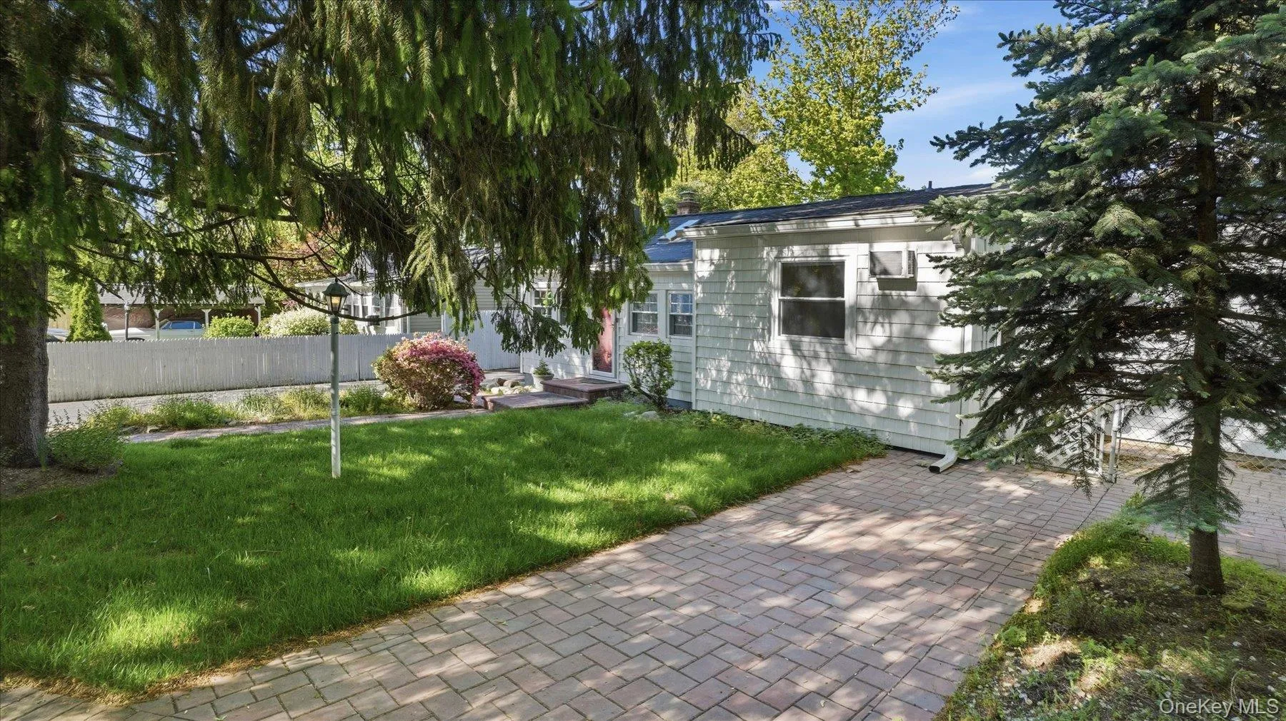 26 Florida Road, Brookhaven, NY, 2 Bedrooms Bedrooms, 6 Rooms Rooms,2 BathroomsBathrooms,Residential,For Rent,Florida,0,1005131 26 Florida Road, Brookhaven, NY, 2 Bedrooms Bedrooms, 6 Rooms Rooms,2 BathroomsBathrooms,Residential,For Rent,Florida,0,1005131