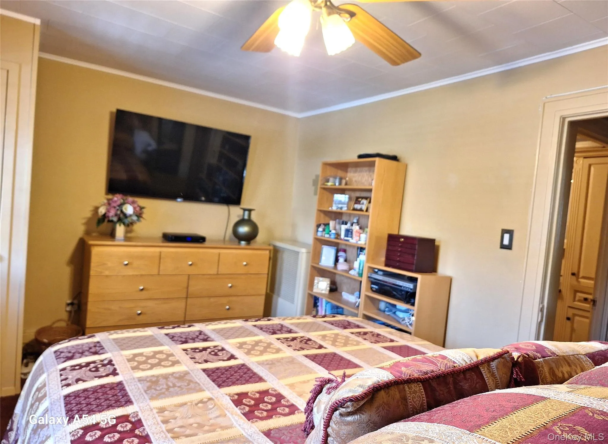 85-46 96th Street, New York, NY, 4 Bedrooms Bedrooms, 10 Rooms Rooms,2 BathroomsBathrooms,Residential,For Rent,96th,0,1005142 85-46 96th Street, New York, NY, 4 Bedrooms Bedrooms, 10 Rooms Rooms,2 BathroomsBathrooms,Residential,For Rent,96th,0,1005142