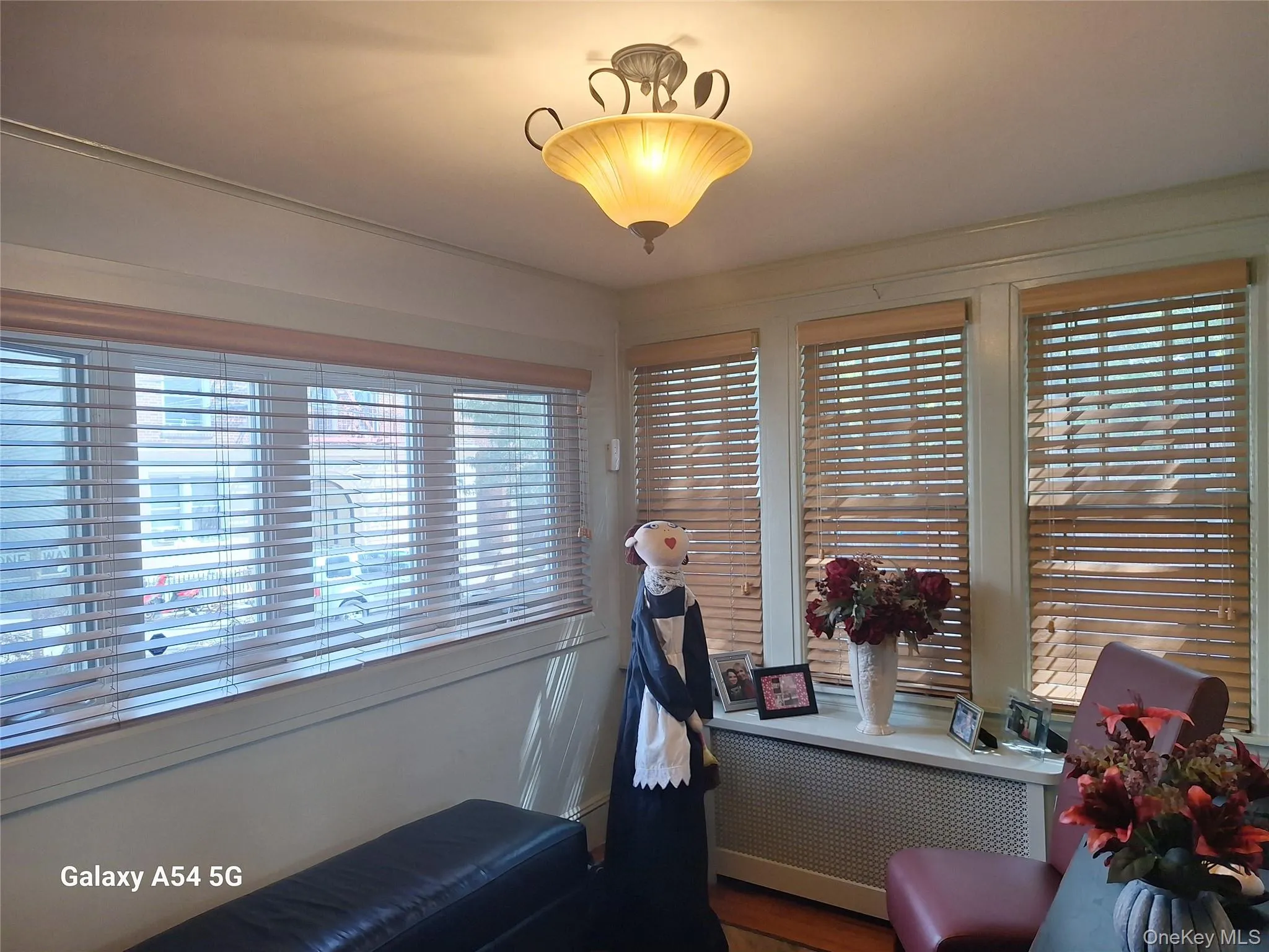 85-46 96th Street, New York, NY, 4 Bedrooms Bedrooms, 10 Rooms Rooms,2 BathroomsBathrooms,Residential,For Rent,96th,0,1005142 85-46 96th Street, New York, NY, 4 Bedrooms Bedrooms, 10 Rooms Rooms,2 BathroomsBathrooms,Residential,For Rent,96th,0,1005142