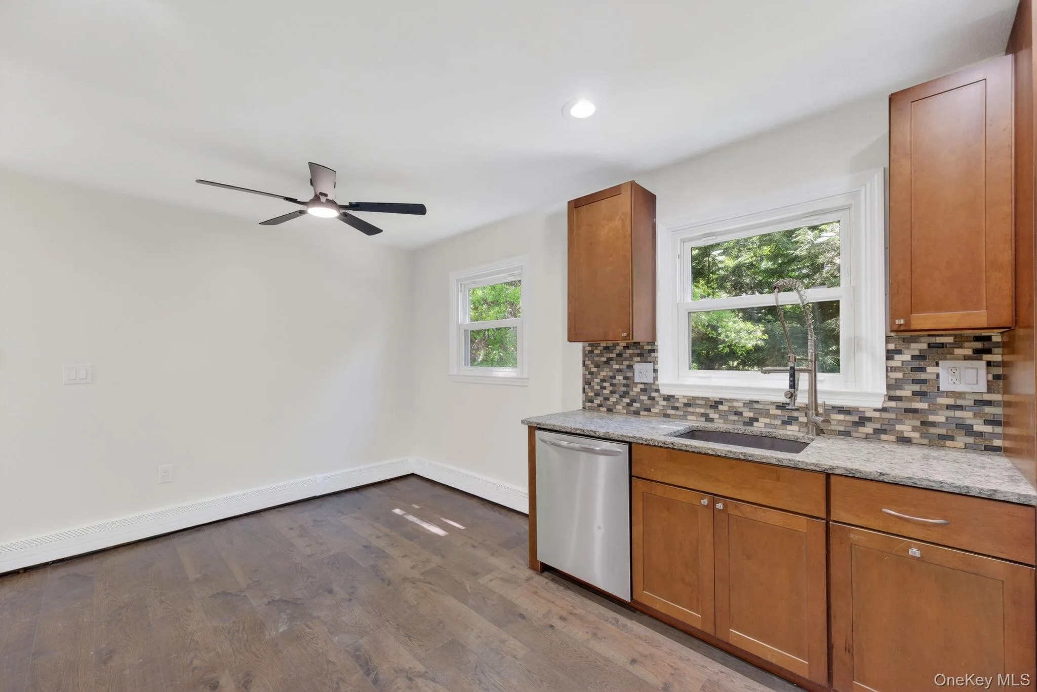 15 Whiteford Drive, Pleasant Valley, NY, 3 Bedrooms Bedrooms, 6 Rooms Rooms,1 BathroomBathrooms,Residential,For Rent,Whiteford,0,1005144 15 Whiteford Drive, Pleasant Valley, NY, 3 Bedrooms Bedrooms, 6 Rooms Rooms,1 BathroomBathrooms,Residential,For Rent,Whiteford,0,1005144
