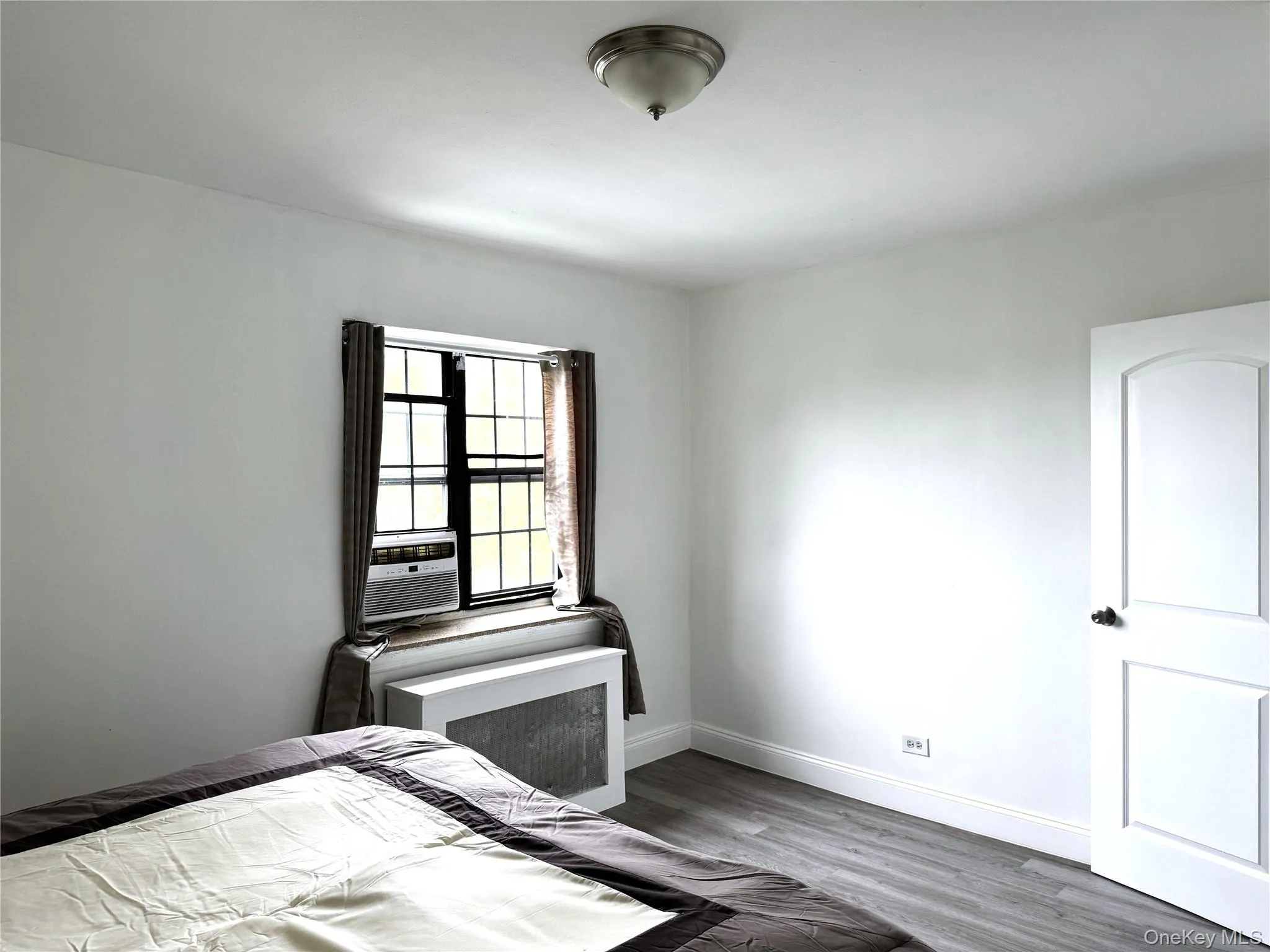 78-16 147th St, New York, NY, 2 Bedrooms Bedrooms, 5 Rooms Rooms,1 BathroomBathrooms,Residential,For Rent,147th St,0,1005146 78-16 147th St, New York, NY, 2 Bedrooms Bedrooms, 5 Rooms Rooms,1 BathroomBathrooms,Residential,For Rent,147th St,0,1005146