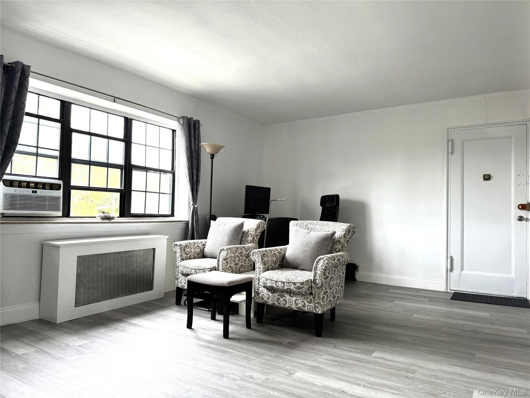 78-16 147th St, New York, NY, 2 Bedrooms Bedrooms, 5 Rooms Rooms,1 BathroomBathrooms,Residential,For Rent,147th St,0,1005146 78-16 147th St, New York, NY, 2 Bedrooms Bedrooms, 5 Rooms Rooms,1 BathroomBathrooms,Residential,For Rent,147th St,0,1005146