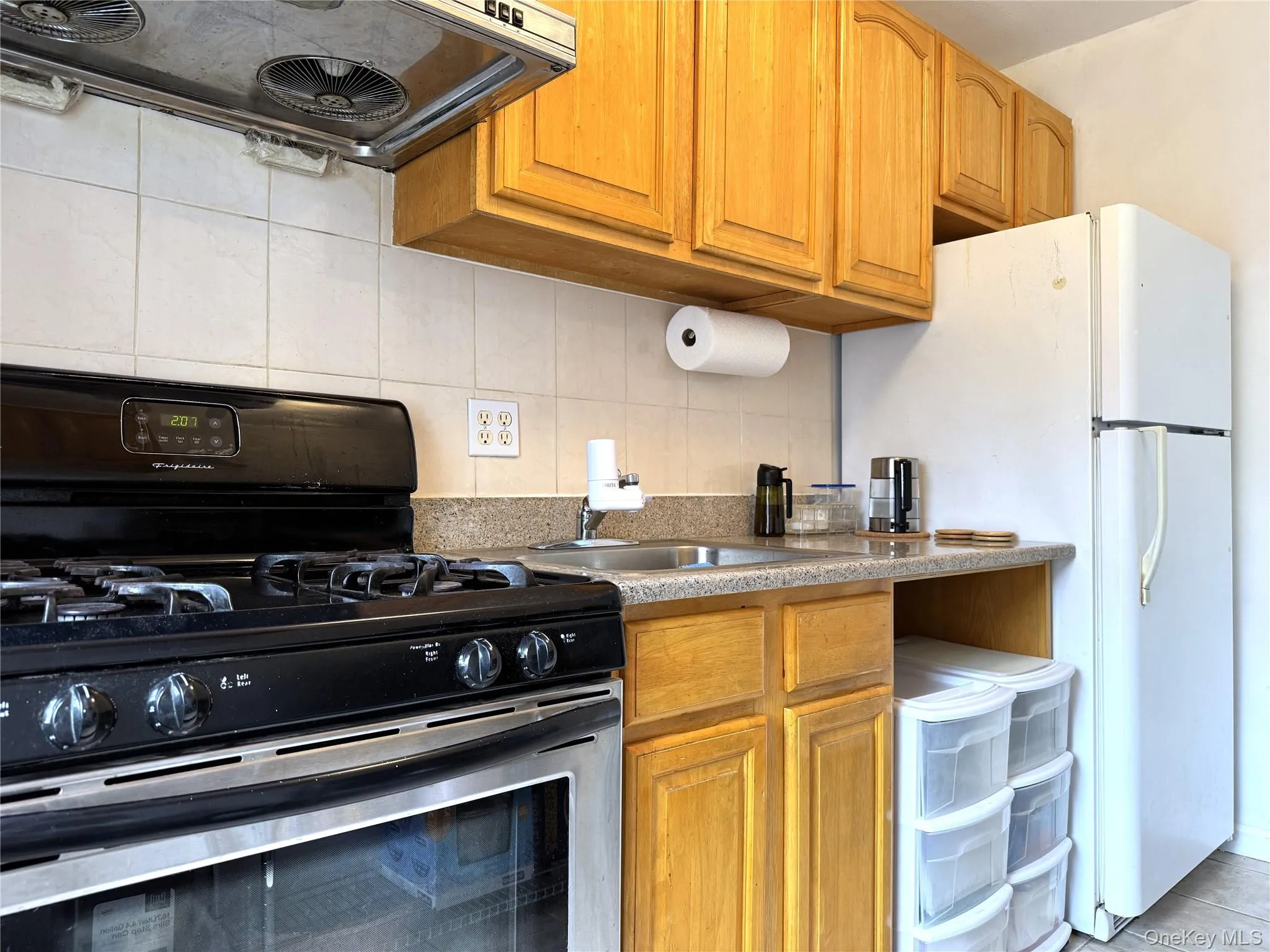 78-16 147th St, New York, NY, 2 Bedrooms Bedrooms, 5 Rooms Rooms,1 BathroomBathrooms,Residential,For Rent,147th St,0,1005146 78-16 147th St, New York, NY, 2 Bedrooms Bedrooms, 5 Rooms Rooms,1 BathroomBathrooms,Residential,For Rent,147th St,0,1005146
