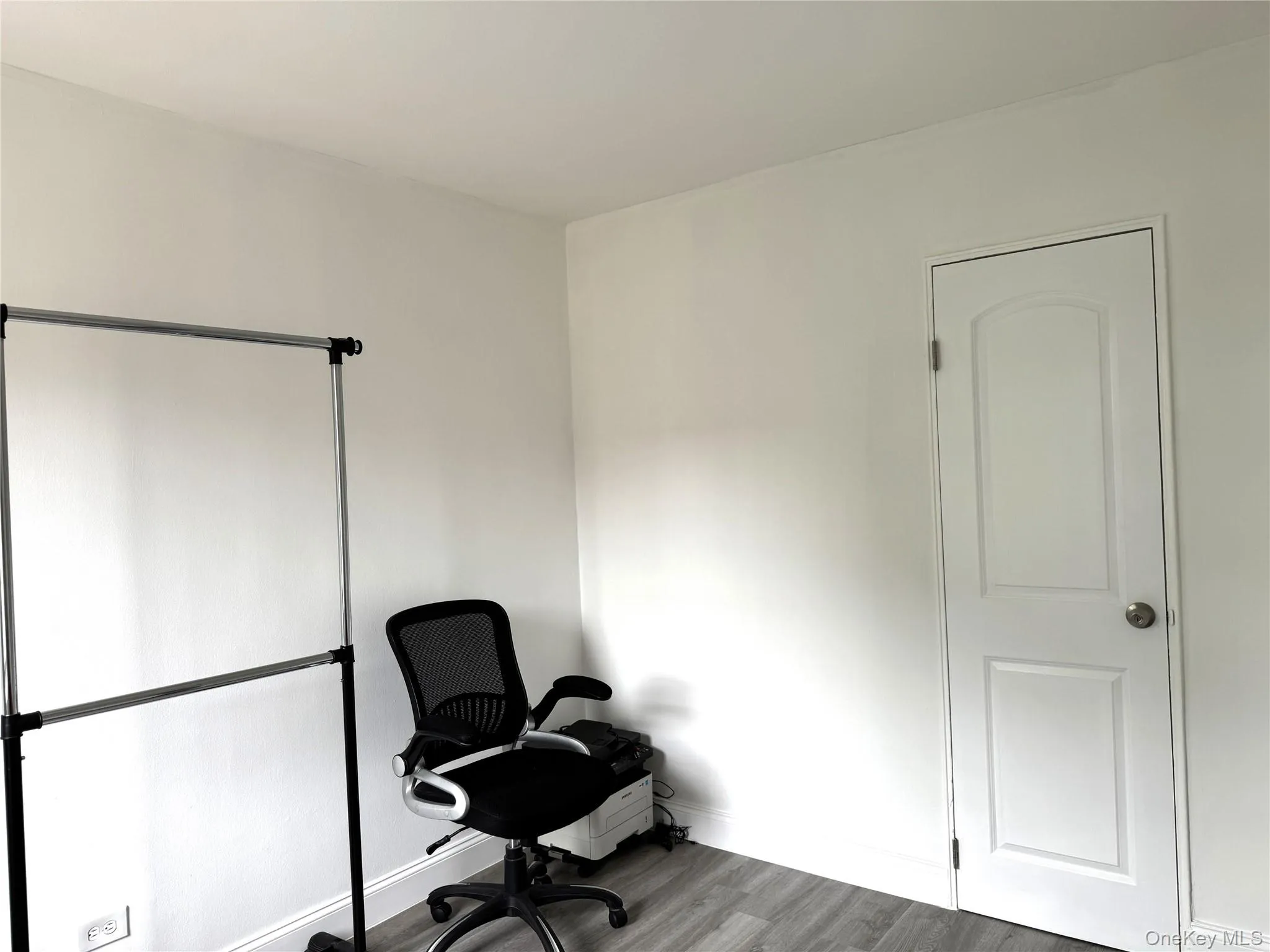 78-16 147th St, New York, NY, 2 Bedrooms Bedrooms, 5 Rooms Rooms,1 BathroomBathrooms,Residential,For Rent,147th St,0,1005146 78-16 147th St, New York, NY, 2 Bedrooms Bedrooms, 5 Rooms Rooms,1 BathroomBathrooms,Residential,For Rent,147th St,0,1005146