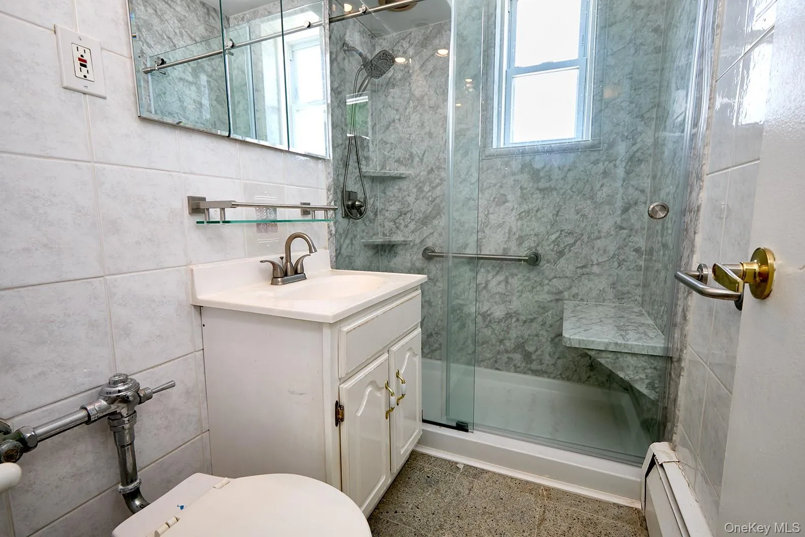 Bathroom Bathroom