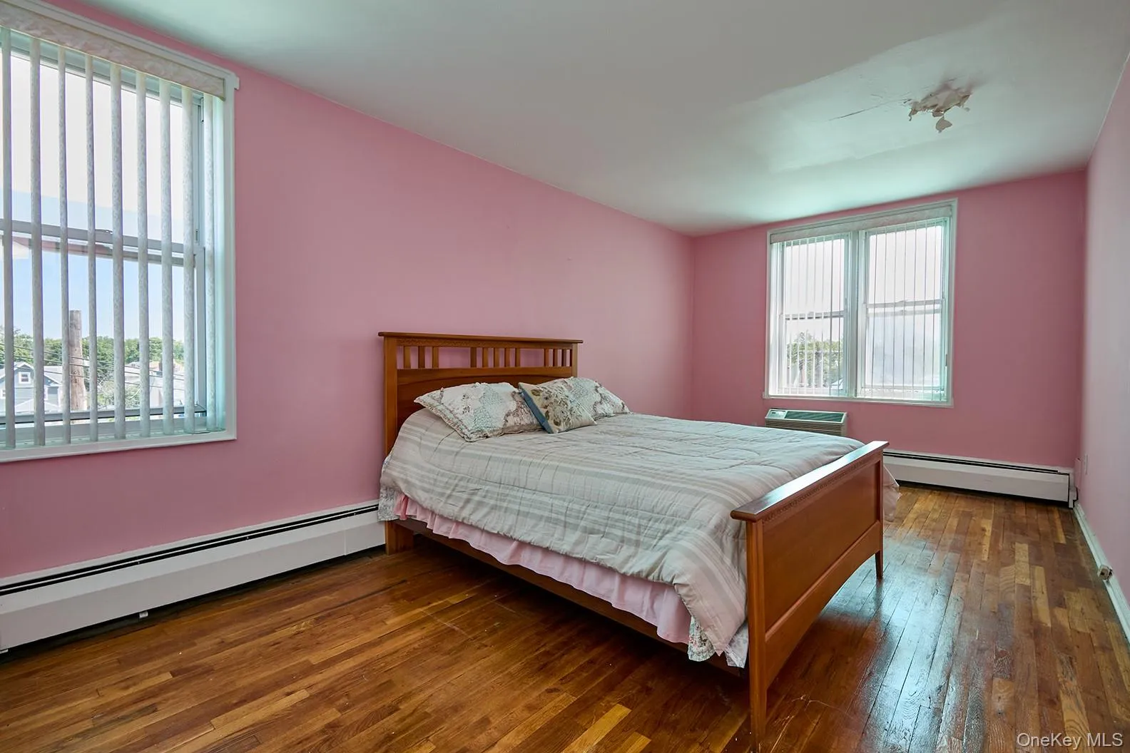 Bedroom Bedroom