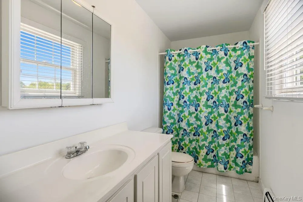 16 Gores Drive, Brookhaven, NY, 3 Bedrooms Bedrooms, 5 Rooms Rooms,2 BathroomsBathrooms,Residential,For Rent,Gores,0,1005149 16 Gores Drive, Brookhaven, NY, 3 Bedrooms Bedrooms, 5 Rooms Rooms,2 BathroomsBathrooms,Residential,For Rent,Gores,0,1005149
