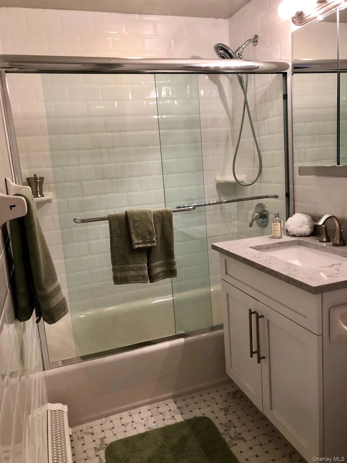 141 Terrace Road, Islip, NY, 1 Bedroom Bedrooms, 4 Rooms Rooms,1 BathroomBathrooms,Residential Lease,For Rent,Terrace,0,1005152 141 Terrace Road, Islip, NY, 1 Bedroom Bedrooms, 4 Rooms Rooms,1 BathroomBathrooms,Residential Lease,For Rent,Terrace,0,1005152