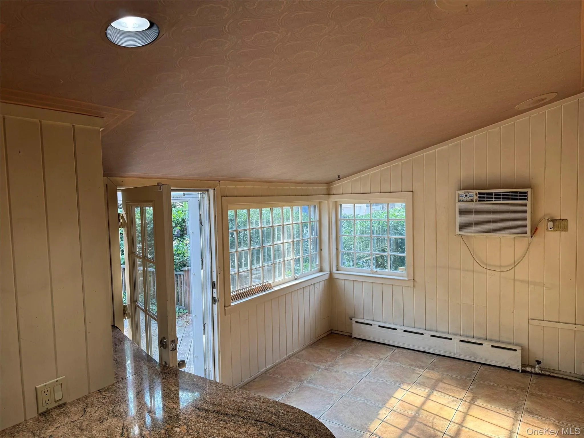 1900 Carleton Place, Hempstead, NY, 4 Bedrooms Bedrooms, 8 Rooms Rooms,2 BathroomsBathrooms,Residential,For Rent,Carleton,0,1005157 1900 Carleton Place, Hempstead, NY, 4 Bedrooms Bedrooms, 8 Rooms Rooms,2 BathroomsBathrooms,Residential,For Rent,Carleton,0,1005157