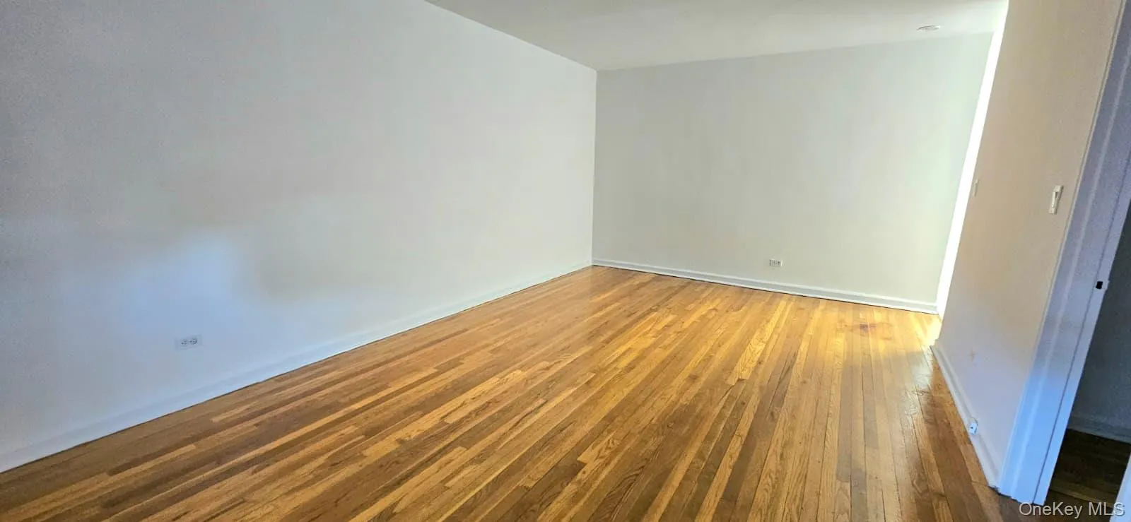 65-40 108 Street, New York, NY, 3 Rooms Rooms,1 BathroomBathrooms,Residential,For Rent,108,0,1005159 65-40 108 Street, New York, NY, 3 Rooms Rooms,1 BathroomBathrooms,Residential,For Rent,108,0,1005159