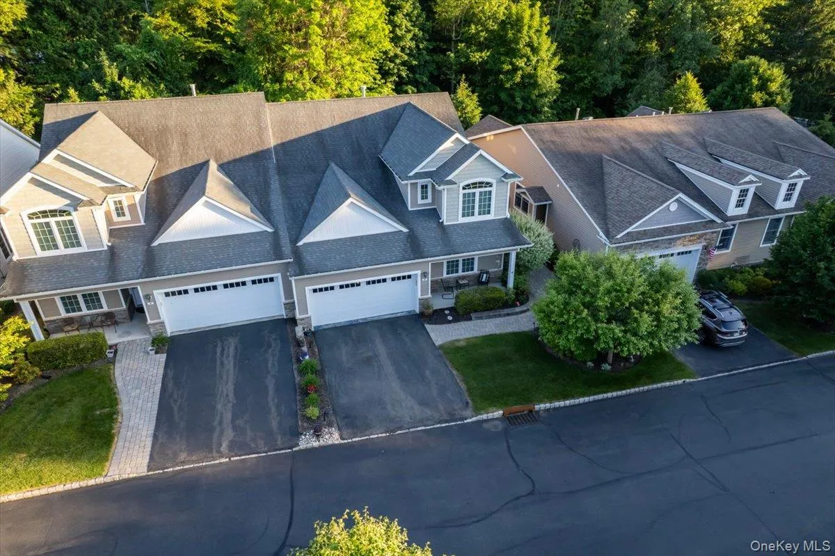 6 WESTMINSTER Way, Ramapo, NY, 4 Bedrooms Bedrooms, 7 Rooms Rooms,3 BathroomsBathrooms,Residential,For Rent,WESTMINSTER,0,1005166 6 WESTMINSTER Way, Ramapo, NY, 4 Bedrooms Bedrooms, 7 Rooms Rooms,3 BathroomsBathrooms,Residential,For Rent,WESTMINSTER,0,1005166